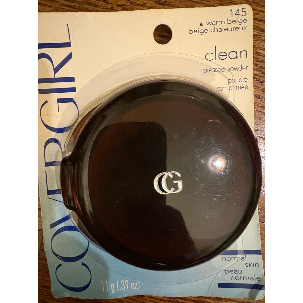 NEW CoverGirl Clean Pressed Powder Warm Beige 145 0.35oz Vintage